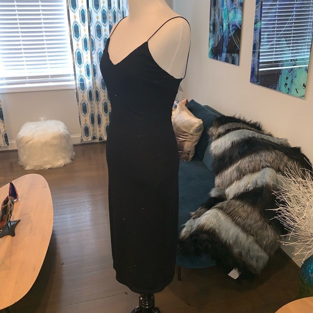 Alice + Olivia Stila Fitted Side-Slit Gown Dress - Picture 8 of 8